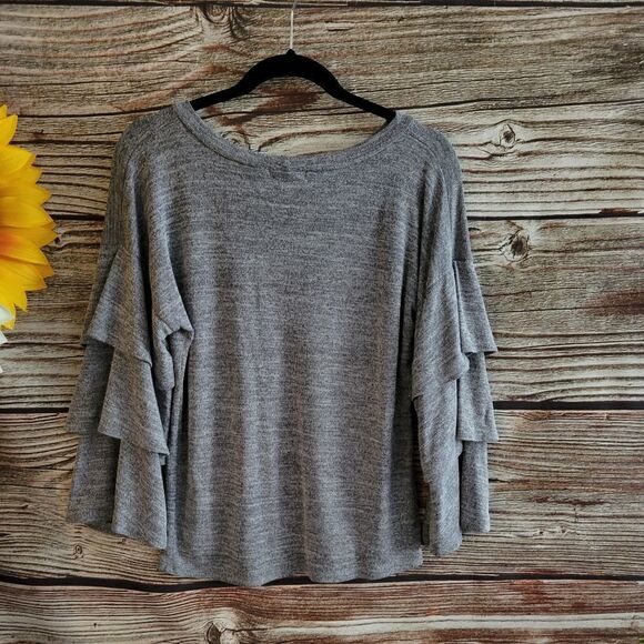 Ultra Teeze mid Sleeve top Pre-owned - Picture 2 of 4